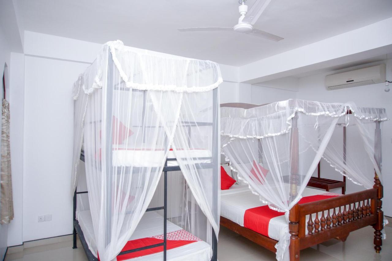 No Name Rest Hotel Унаватуна Екстериор снимка
